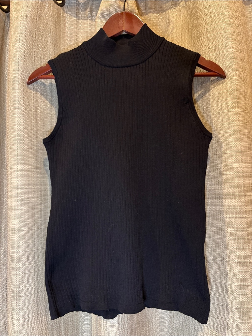 Marc New York Black Sleeveless Ribbed Mock Neck Tank